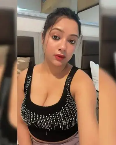 Call Girls Service Rajura